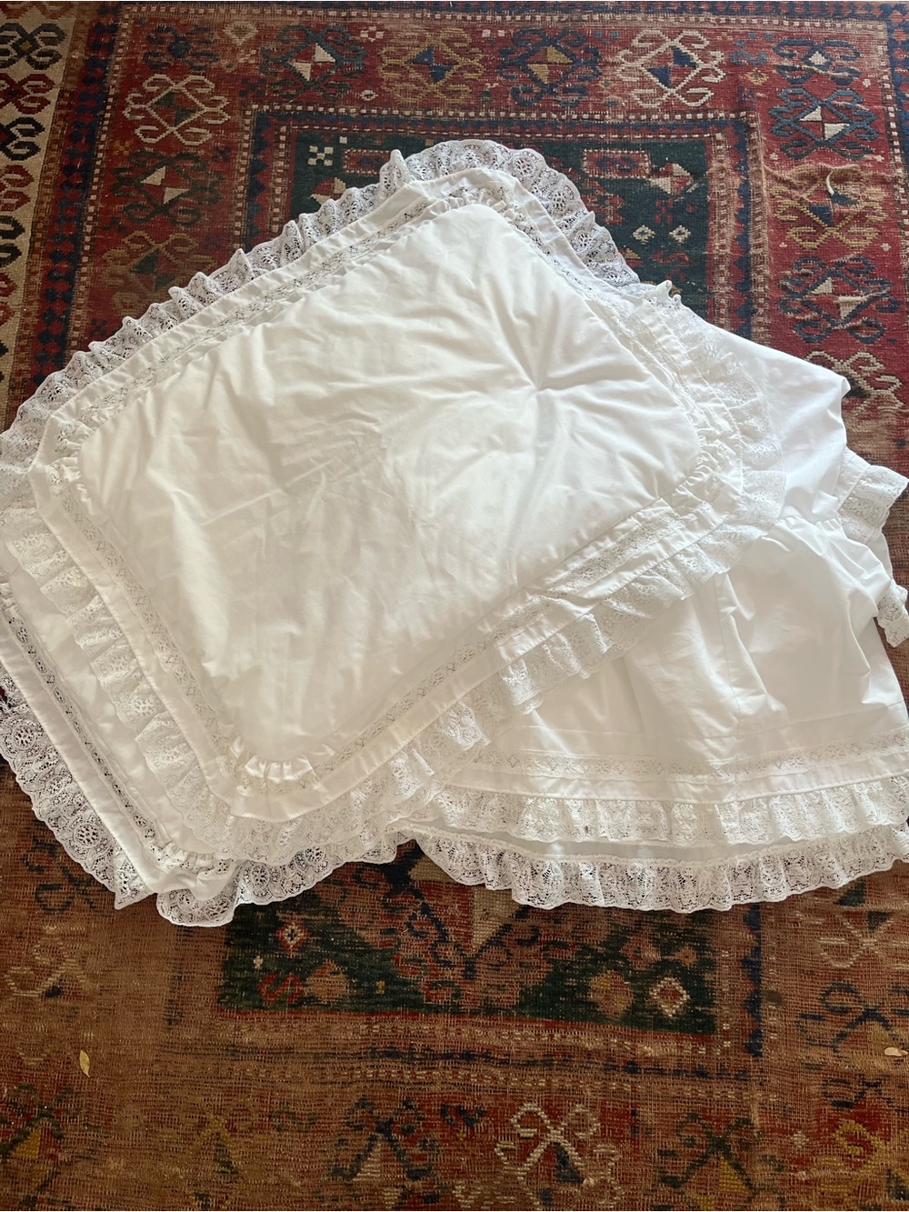 Vintage 80s/90s Laura Ashley White Lace Shams & Bedskirt Cottage Core